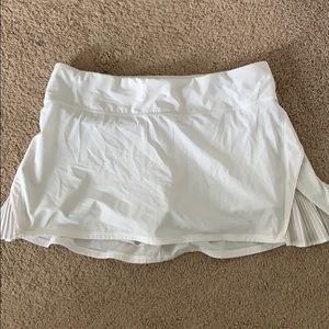 white lululemon skirt!